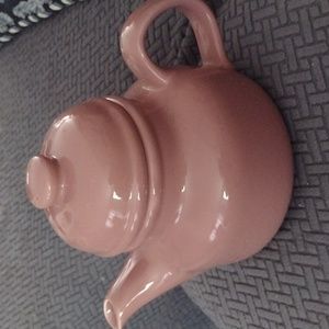 Vintage Rose colored Gailstyn-Sutton 6 cup tea pot.